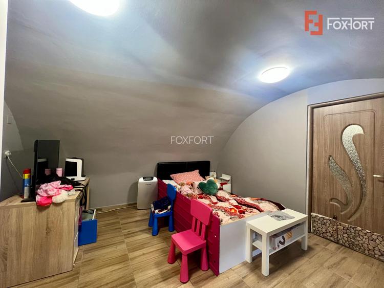 Apartament 3 camere la curte comuna de vanzare, zona Traian - 5