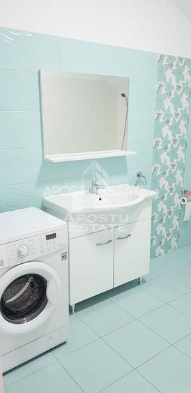 Apartament 3 camere 90 mp zona Saguna - 10