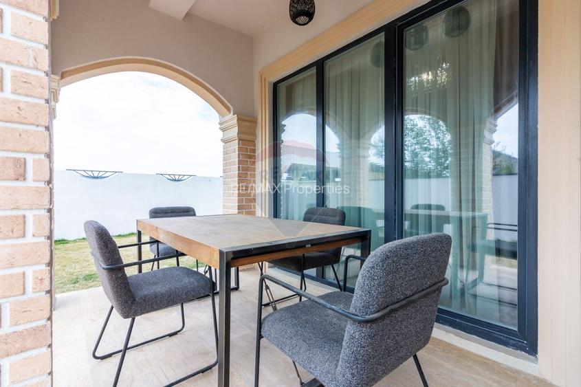 Casă / Vilă de lux cu 5 camere de vânzare în zona Sud/Com.Berceni/ - 24