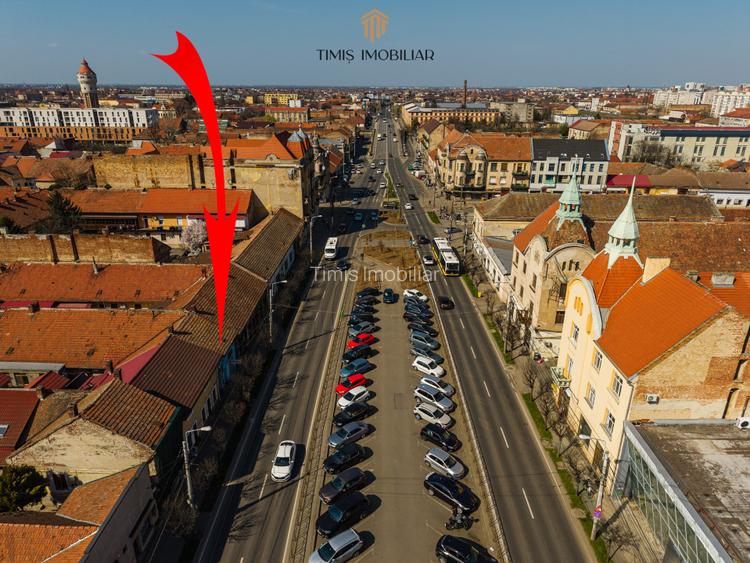 Spatiu comercial stradal | vitrina&parcare publica accesibila | Com 0% - 2