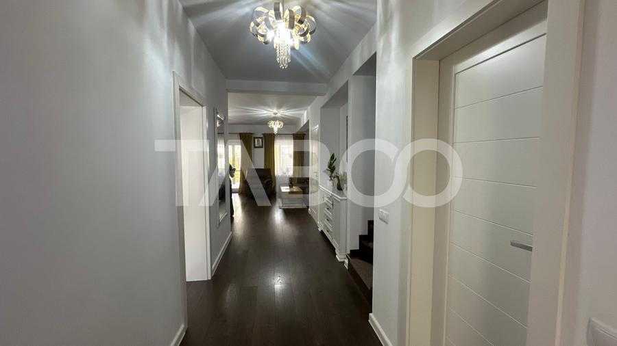 Casa moderna tip duplex 4 camere de zona Arhitectilor Sibiu