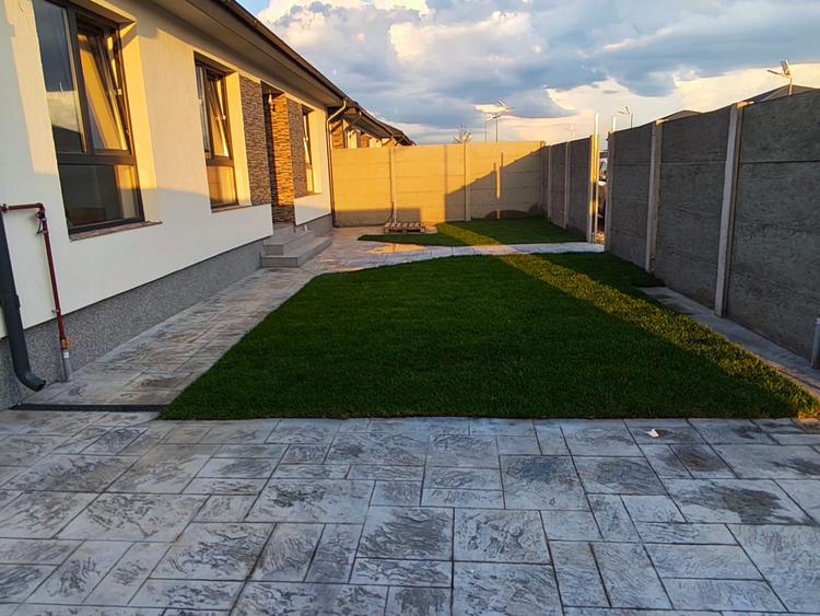 FARA COMISION in Bacu casa 4 camere 2 bai placa beton la pod incalz pardoseala