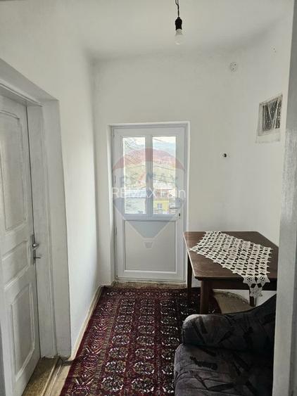 Casa cu 3 camere de vanzare in Ocnita/Jud.Valcea - 11