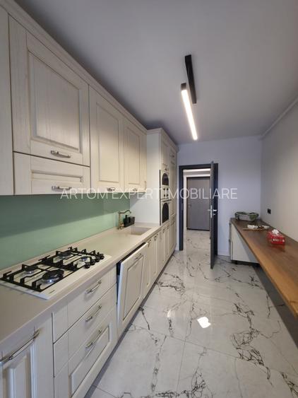 Auchan Titan/Complexul IRAM Residence - 15