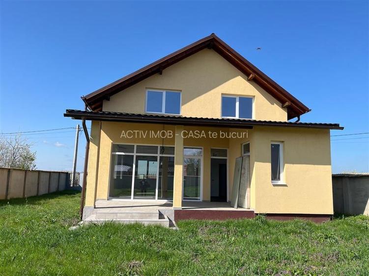 Olosag, Vila P+1E, 194 Mp., Compartimentare  Moderna - 2