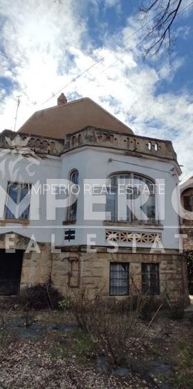 Casa interbelica cu 513,97mp utili si 1440 mp teren! - 2