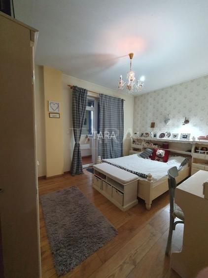 Apartament 4 camere, Florești – zonă centrală - 3