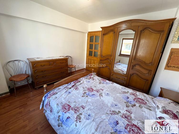 Apartament trei camere decomandat de vanzare in Aiud - 3