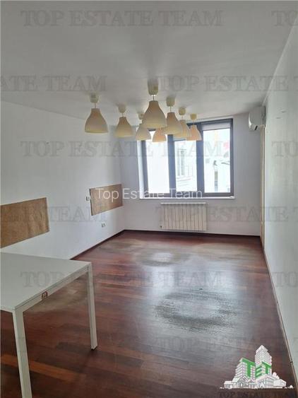 Super pret!! imobil cu 14 camere s+p+4 cu 6 locuri de parcare si boxe in zona fl - 4