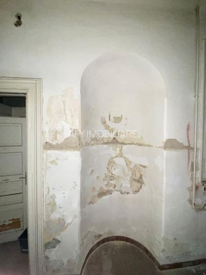 De Vanzare Vila Interbelica, 8-10 Camere, Romana - Zodiac - 21