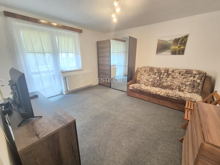 Inchiriere garsoniera cocheta mobilata si utilata zona Centrul Civic AFI Brasov - 11