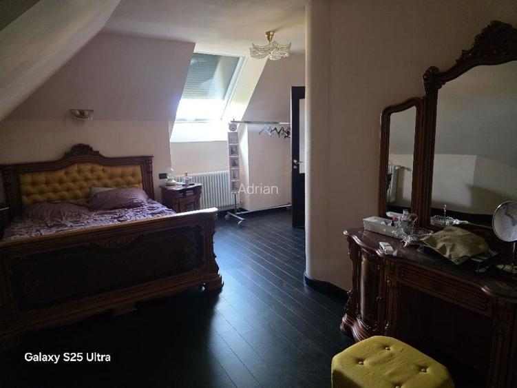 Vând urgent vila deosebita  - 12