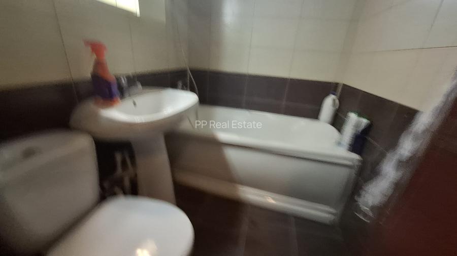 Ciresica - ap 3 cam , parter (gaze la usa ) - 2