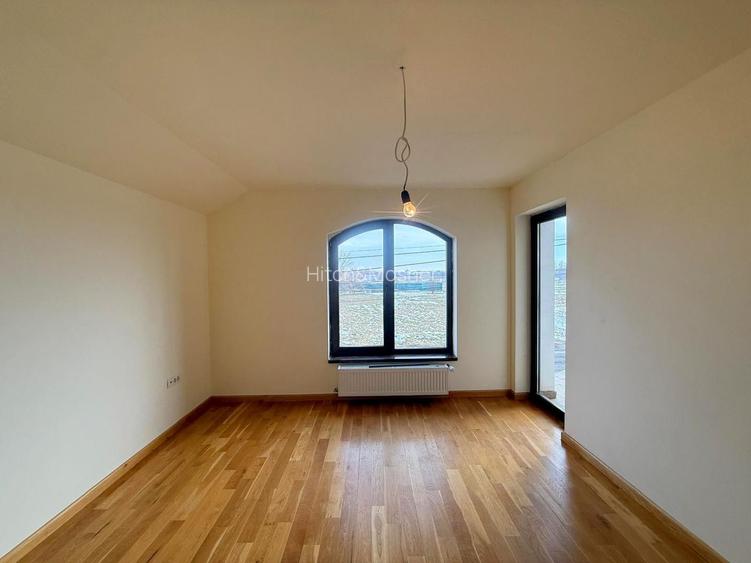 Casă individuală de vânzare în Moșnița Nouă – Comision 0% - 18