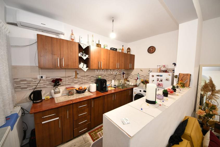 De vanzare casa cu 3 apartamente + anexa 75 mp, Comision 0% - 9