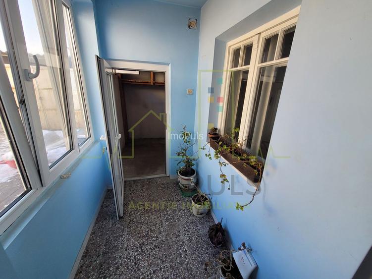 Zona Dambovita. 2 Case. Teren 933 mp. - 16