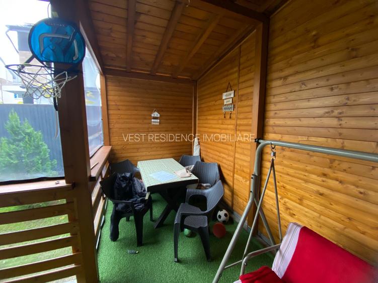 Duplex cu 4 camere si mansarda. Complet mobilat si utilat. Comision 0 - 25