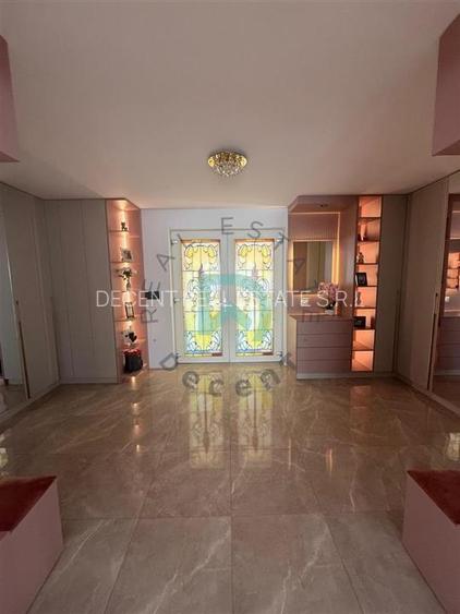 Casa spatioasa , intrare Izvor, Brasov - 10