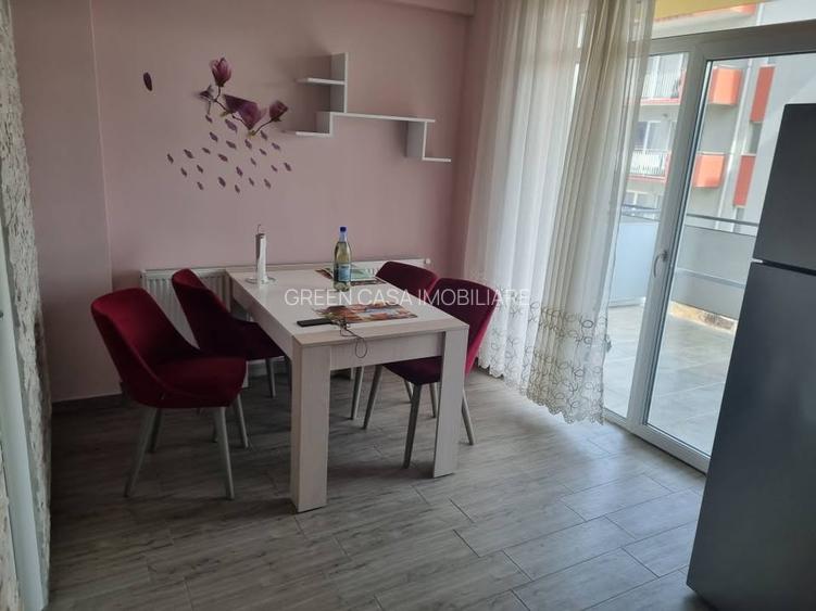 Apartament de 3 camere la cheie zona VIVO.Parcare , - 3