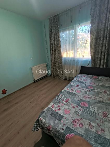 Inchiriez apartament 3 camere Micalaca - 4