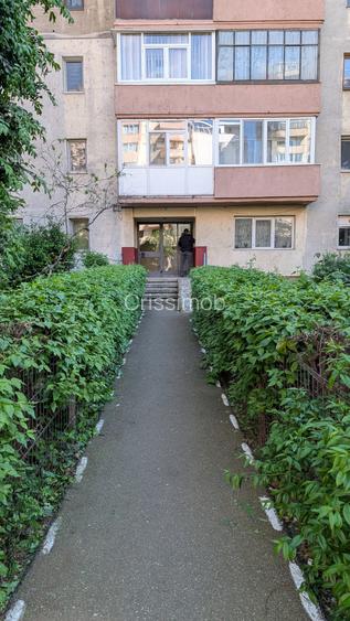 Apartament trei camere de inchiriat pe termen lung zona Republici Nord - 10