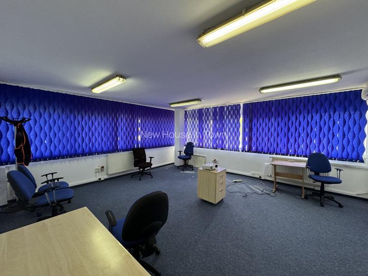 Clădire Multifuncțională de Vânzare în Târgu Mureș, Zona Gării - 25