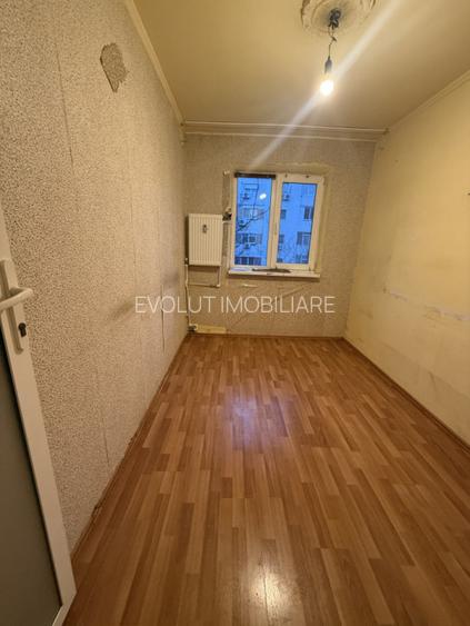  Apartament 3 camere de vanzare – Tomis Nord - 8