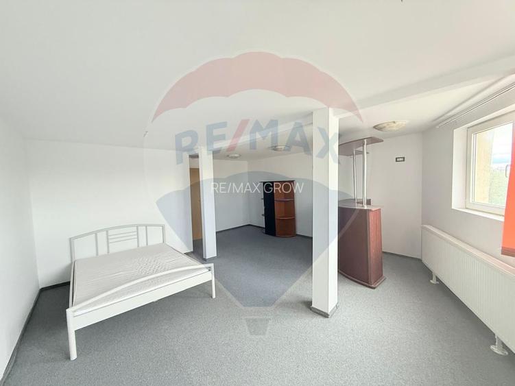 Casă / Vilă de &icirc;nchiriat pretabila muncitori - 4