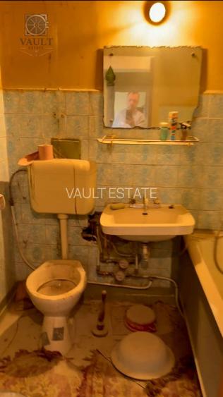 Apartament 4 camere - 8 minute pana la metrou 1 Decembrie 1918 - 10