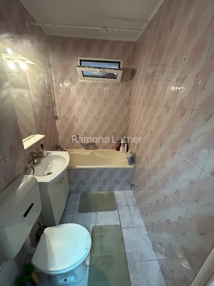 Apartament de vanzare  2 camere - 11