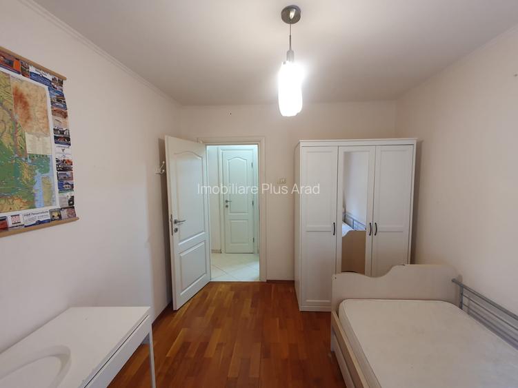 Inchiriez apartament 3 camere Malul Muresului - 9