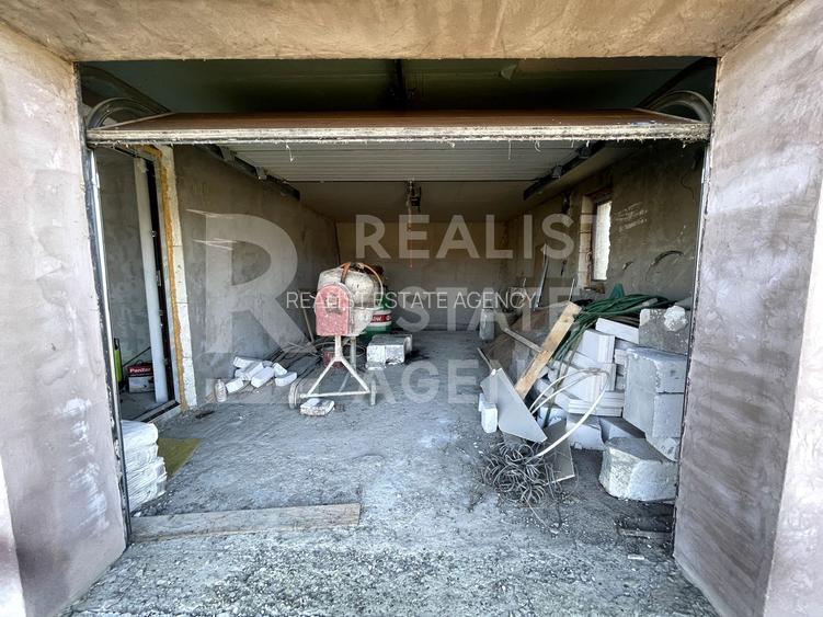 Vilă de vânzare, 253 mp util, teren 1000 mp, Rediu Mitropoliei - 15