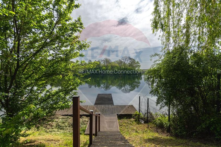 Arhitectura din Piatra si Lemn pe Malul Lacului Mogosoaia - 24