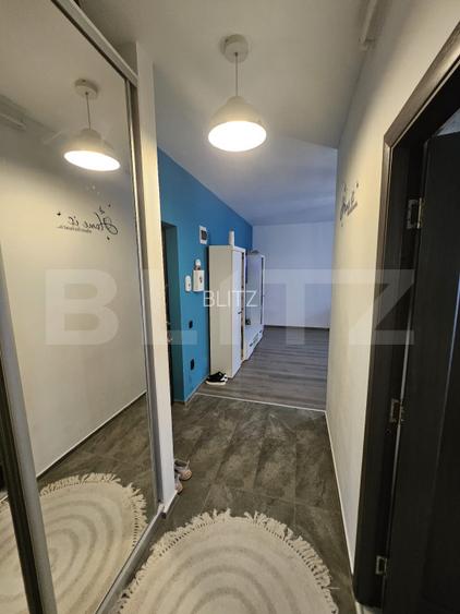 Apartament semidecomandat cu 2 camere, etaj intermediar, zona Terra - 12
