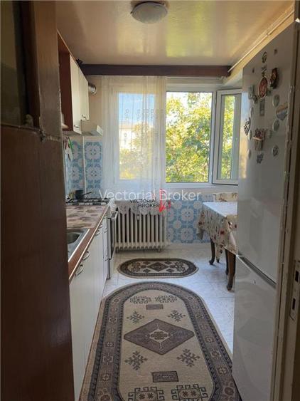 Apartament 3 camere Dristor Biserica Rimnicu Sarat - 5
