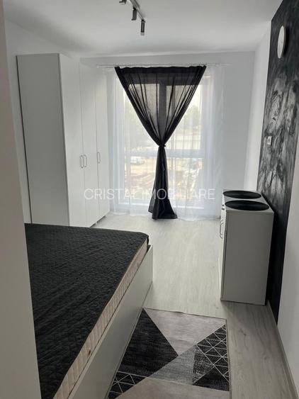 Apartament 2 camere tip studio, lux, parcare inclusă, centrală proprie, etaj 1 - 4