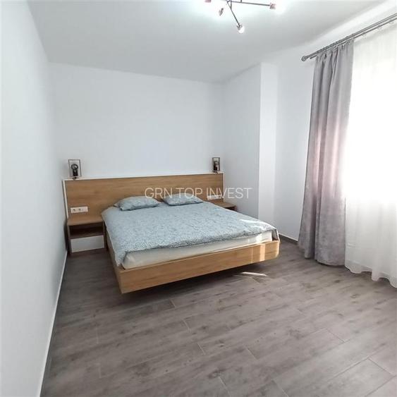 Apartament modern 3 camere terasa si parcare zona centrala - 7