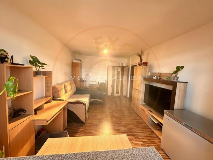 Apartament 3 camere decomandat - 2