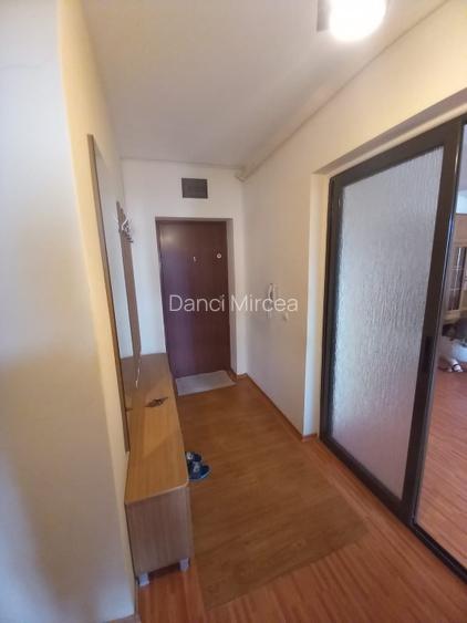 Persoana fizica vand sau inchiriez apartament decomandat - 4
