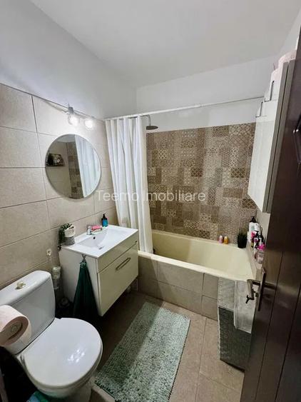 Apartament 2 camere, semidecomandat, 54 mp, metrou, ac, 1 Mai - 8