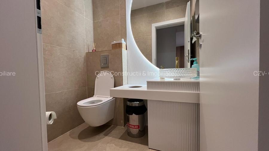 Spațiu comercial de vânzare – 247 mp utili, împărțiți în 2 unități independente - 10