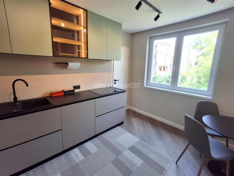 Apartament de LUX  2 camere decomandat pivnita zona Strand - 3