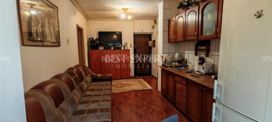 Garsoniera-Disponibilitate imediata-2 min metrou  - 3