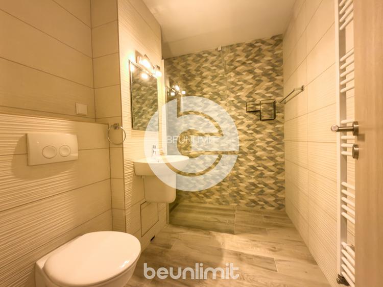 Apartament 3 camere decomandat, etaj 1, zona centrală - 10
