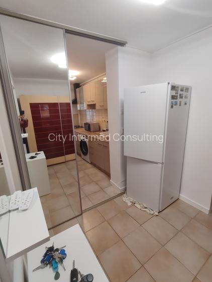 Studio 40 mp, Calea Vitan-5 minute de Metrou Mihai Bravu, mobilata, renovata. - 11