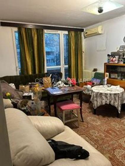 OCAZIE- apartament 3 camere Titan-Barajul Lotru, 2 minute metrou - 2