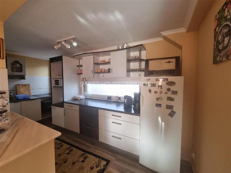 Oportunitate de investitie. Pensiune de vanzare la Vistisoara. - 2