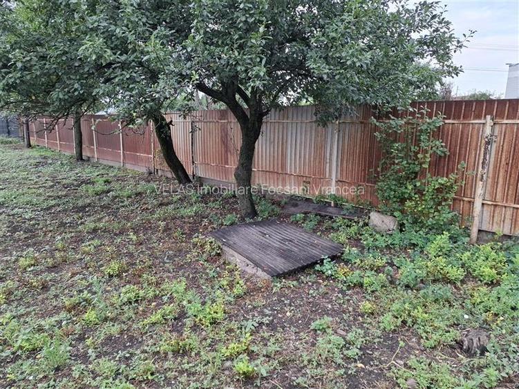 Casa Gugesti, sat Oreavu, 1870 mp teren - 15