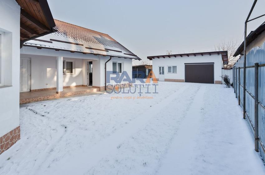 Casă 2015 - 4 dormitoare, 2 băi, 2 bucătării - 10