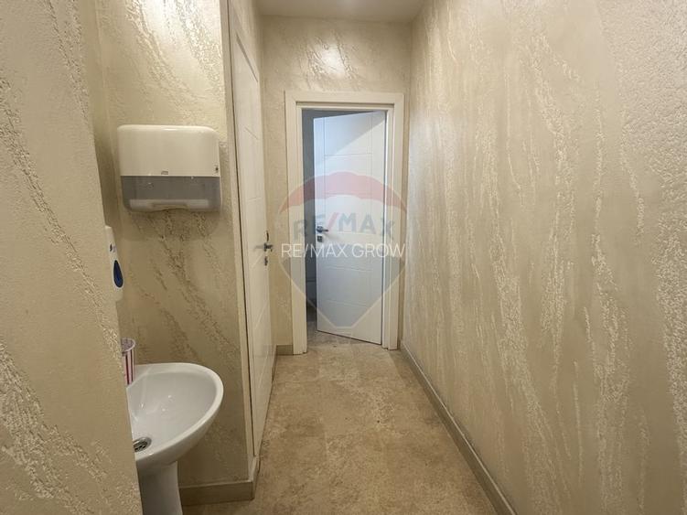 Spațiu de birouri de 303 mp de &icirc;nchiriat, zona premium - 13